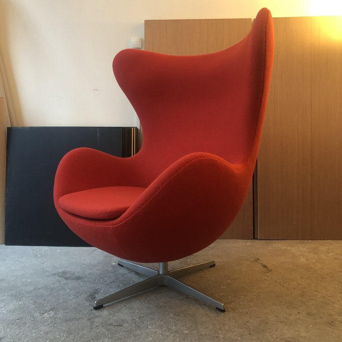 Fauteuil Egg - Carré Plein